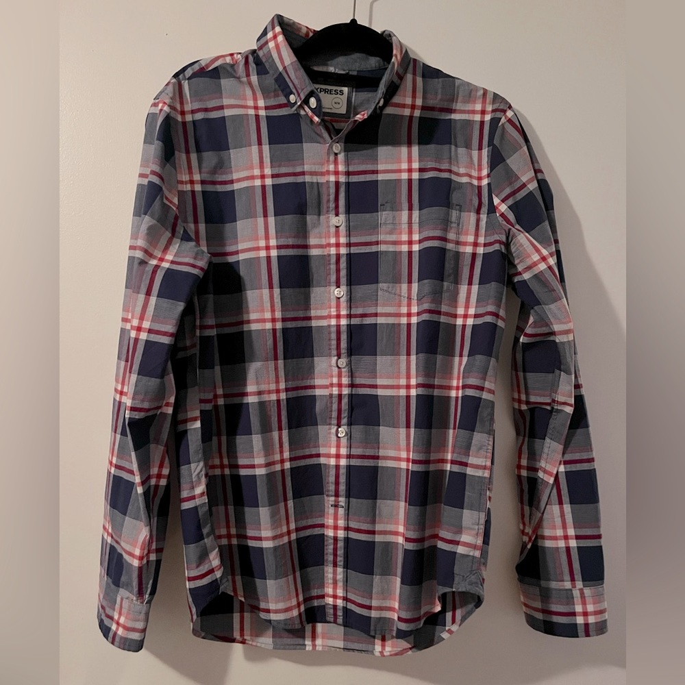 Express Men’s Button Down Longe Sleeve Fitted Shirt